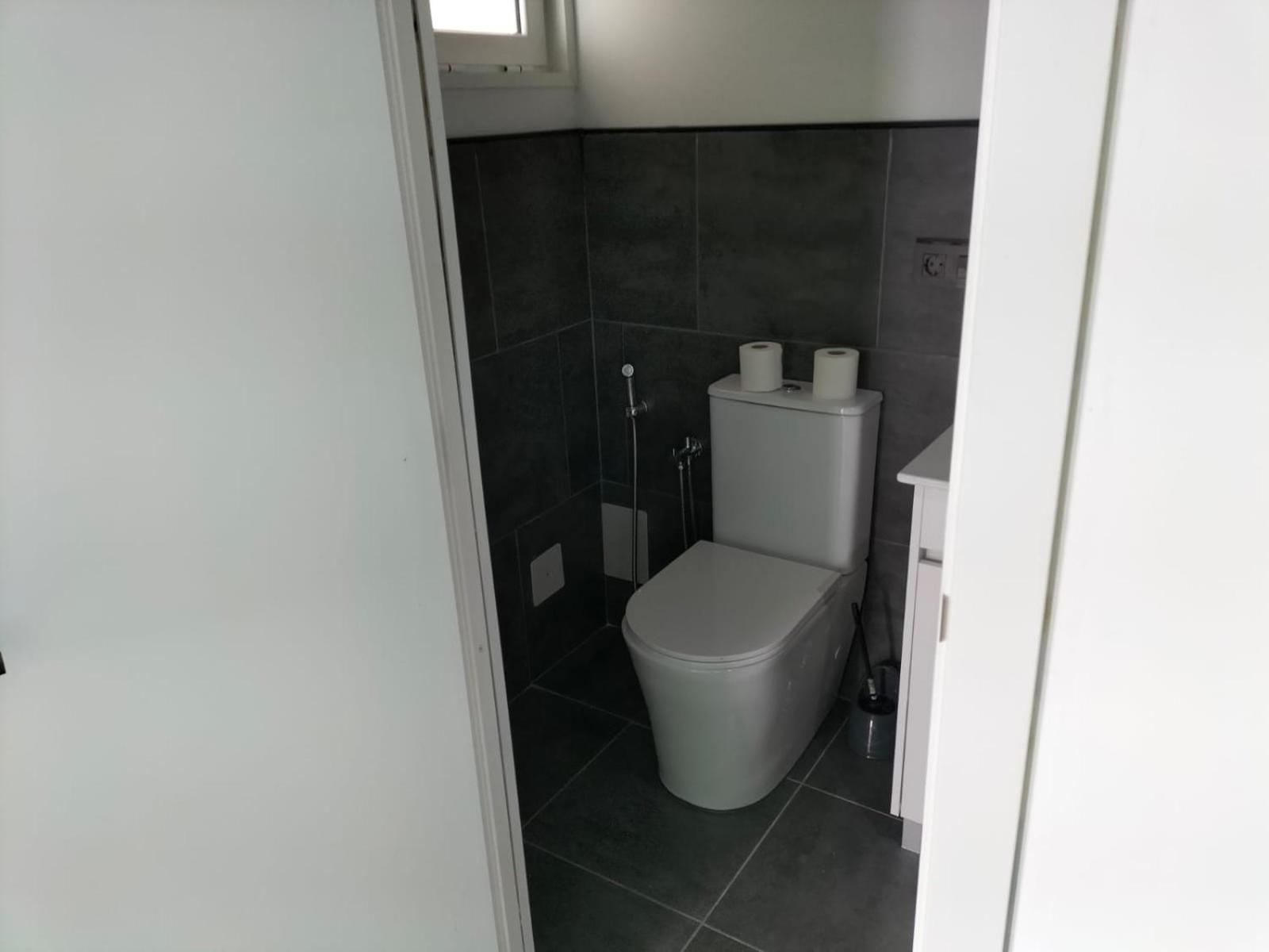 Vv Las Buganvillas Maspalomas - Cocina Y Habitaciones Con Banos Privados Esterno foto