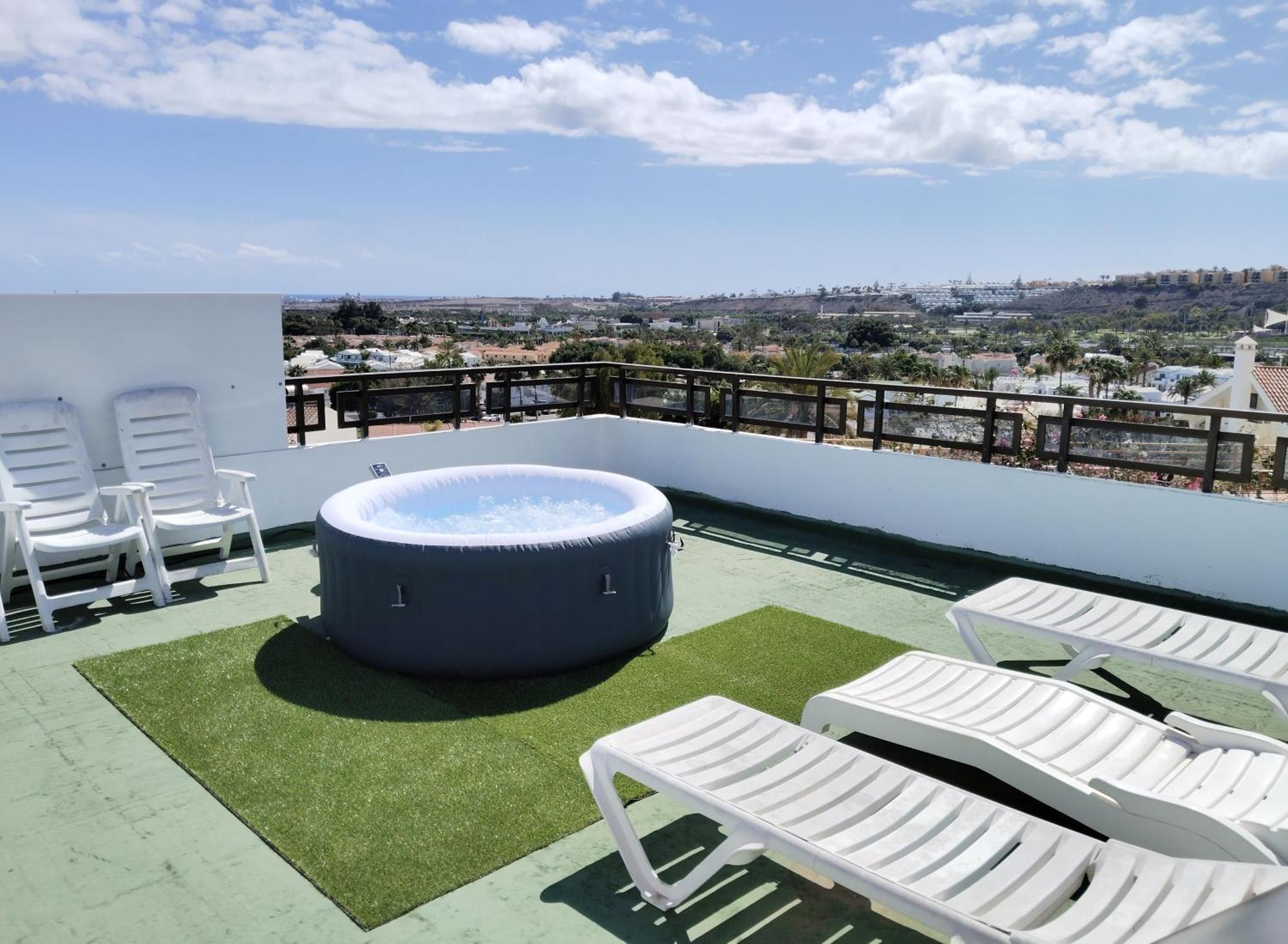 Vv Las Buganvillas Maspalomas - Cocina Y Habitaciones Con Banos Privados Esterno foto